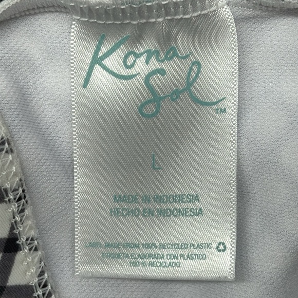 Kona Sol Swim Top. Large - Picture 9 of 10